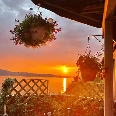 Villa Villa With A View *